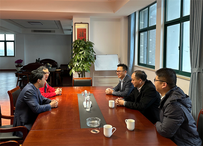 常州市政協副主席、常州民建主委一行走訪我司